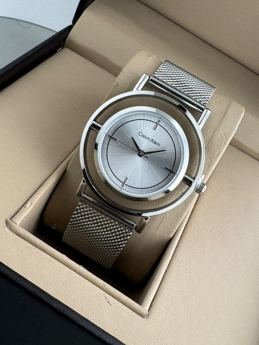 Women's Twisted Bezel - 34mm 2H Quartz Watch