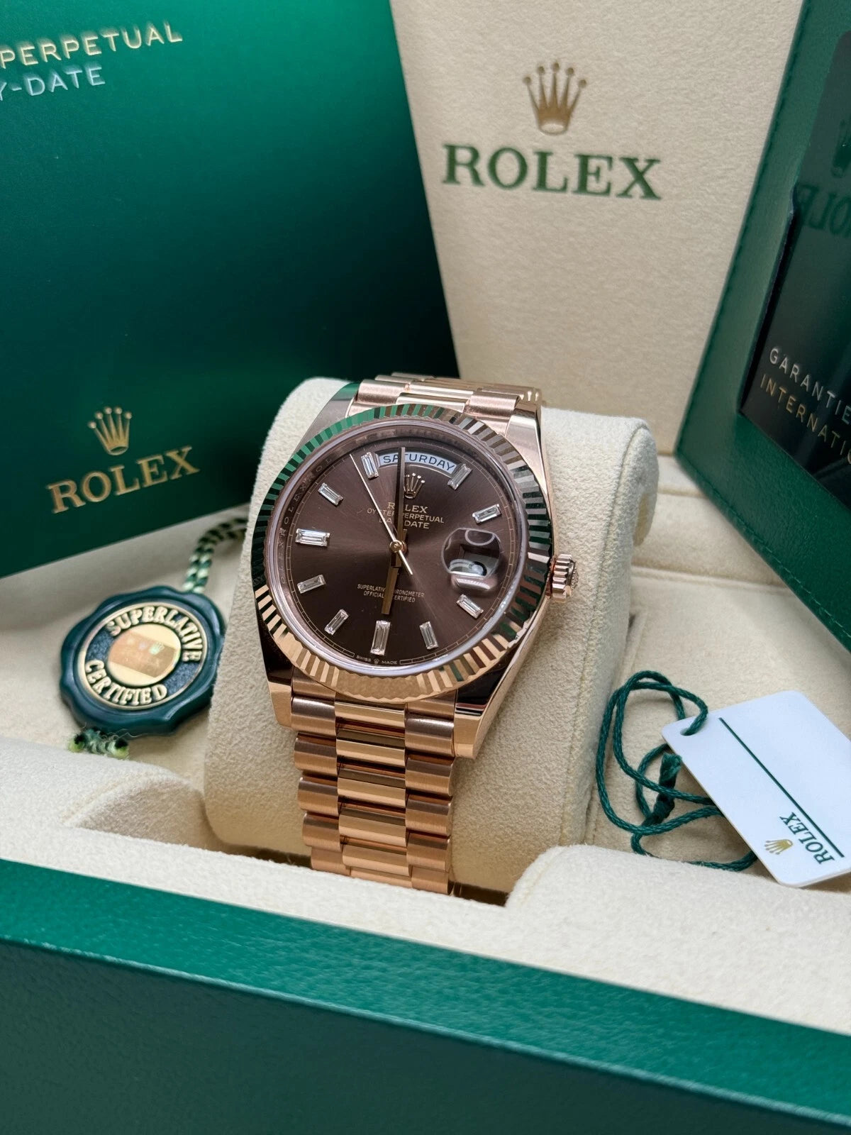 ROLEX OYSTER PERPETUAL DAY DATE 40MM PREMIUM WRIST WATCH