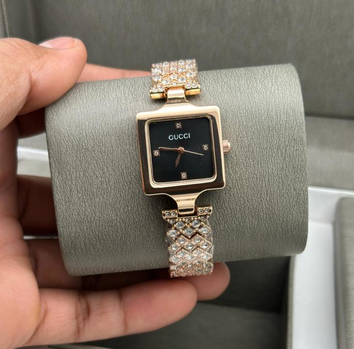 Gucci_Diamond_Square_Rosegold_Black