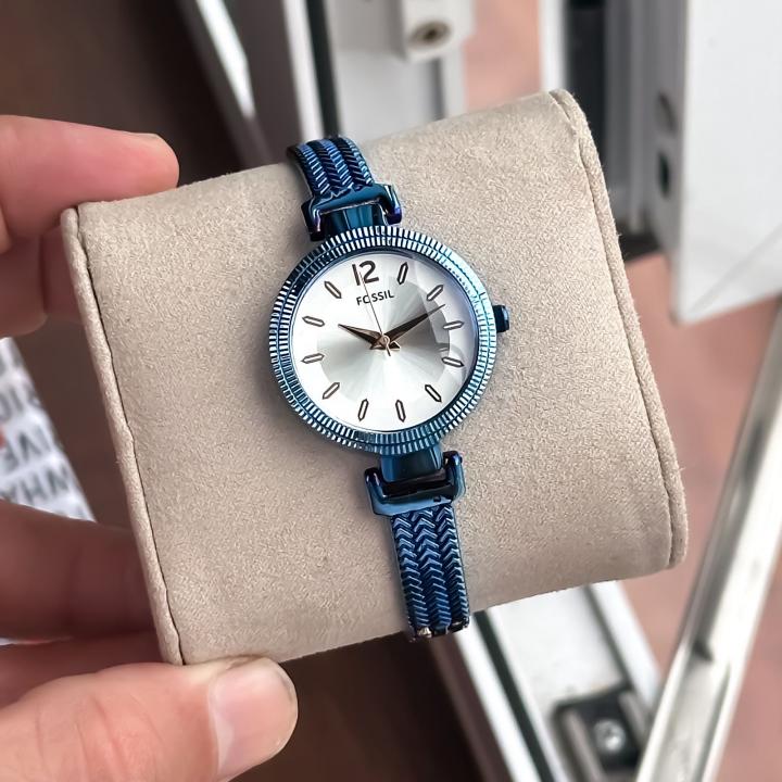 FOSSIL_LADIES_BLUE-WHITE