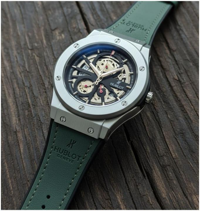 Hublo_t Bigbang Tourbillion - J1805