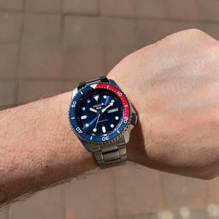 Seiko 5 Sports - J626