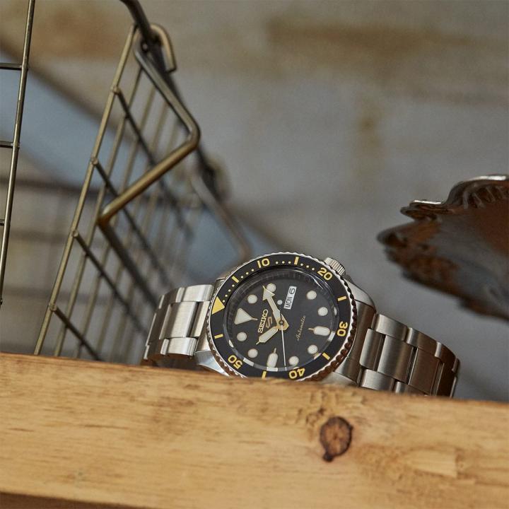 Seiko 5 Sports - J628