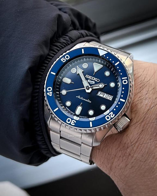 Seiko 5 Sports - J625