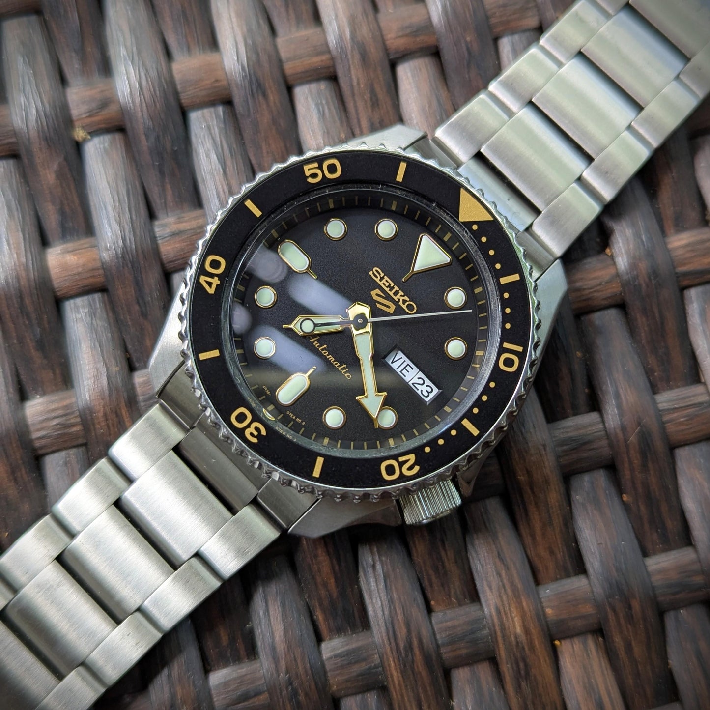 Seiko 5 Sports - J628