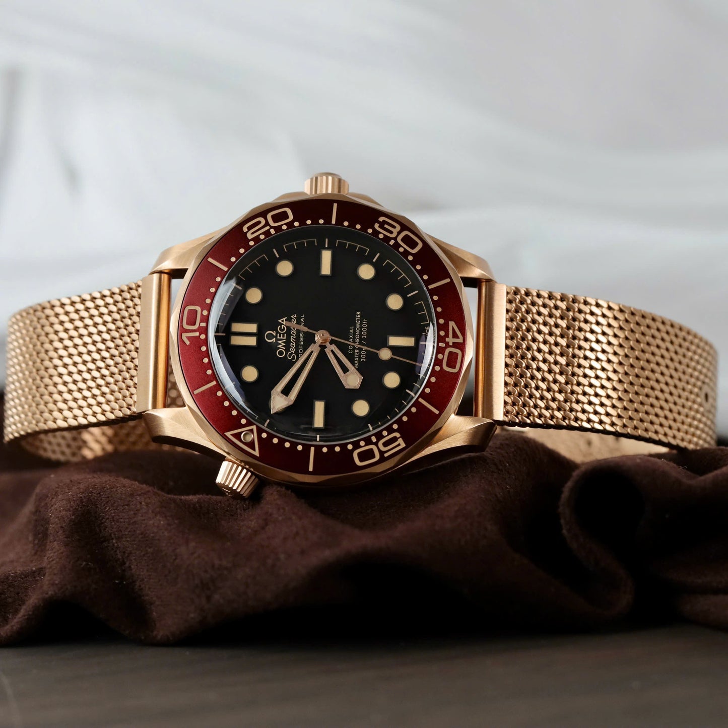 Omeg_a seamaster diver 300M automatic
