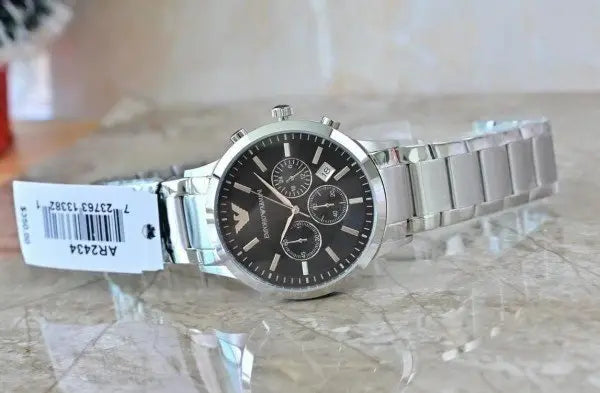 EMPORIO ARMANI STAINLESS STEEL SILVER CLASSIC WRIST WATCH