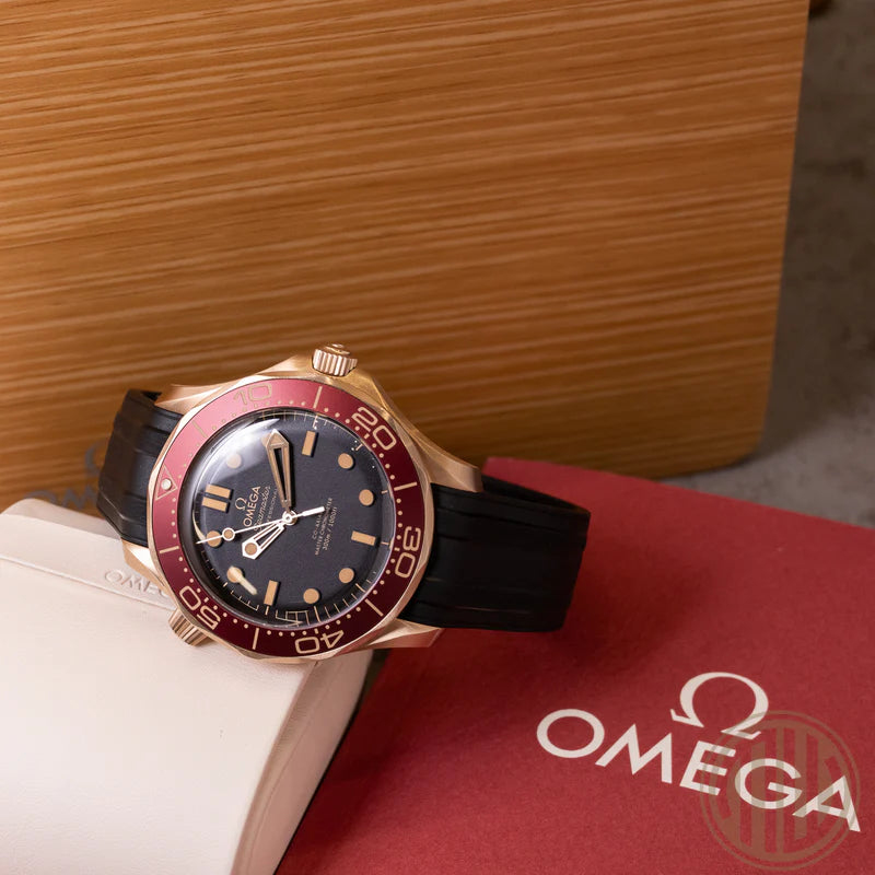 Omeg_a seamaster diver 300M automatic