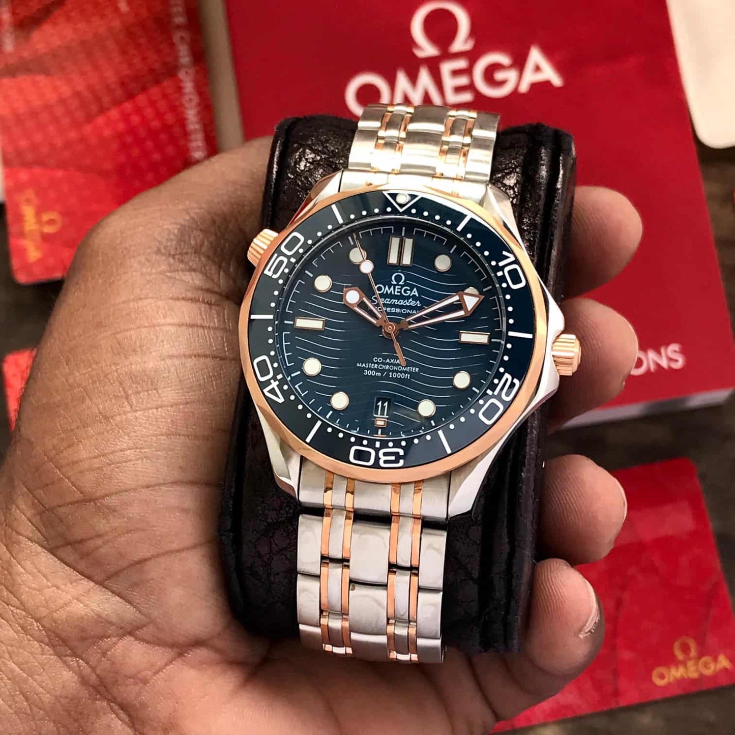 Omeg_a seamaster diver 300M automatic Copper-Black